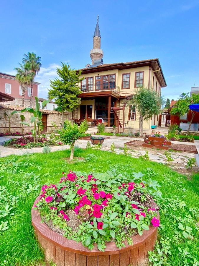 Apartamento Necip Bey Konagi Antalya Exterior foto
